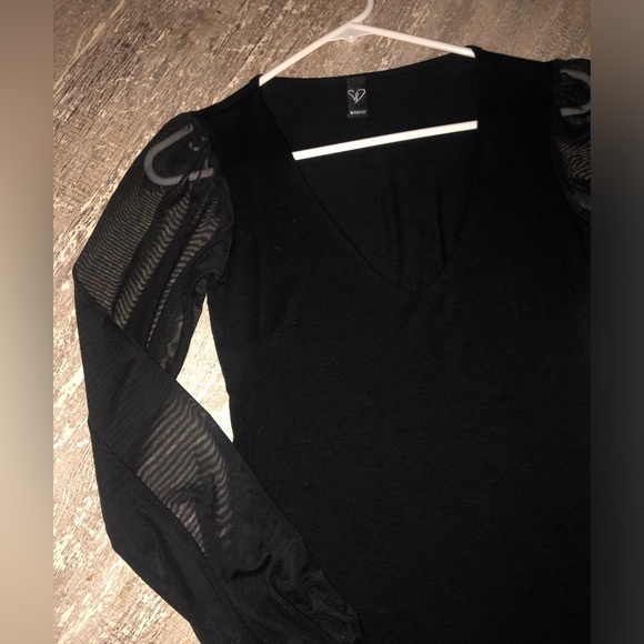 Windsor sheer long sleeve blouse - Picture 3 of 3